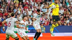 Giovanni Reynas Kräftemessen mit Sevillas Alex Telles 