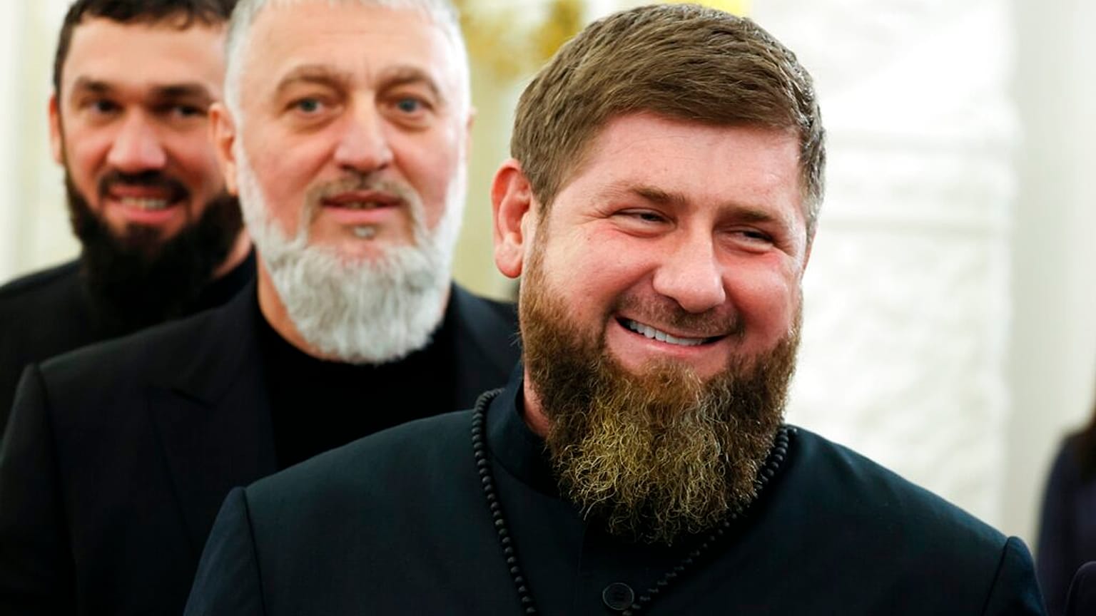 Kadyrow bei der Zeremonie zur Annexion 4 ukrainischer Gebiete am Freitag, 30. 09. 2022 in Moskau.