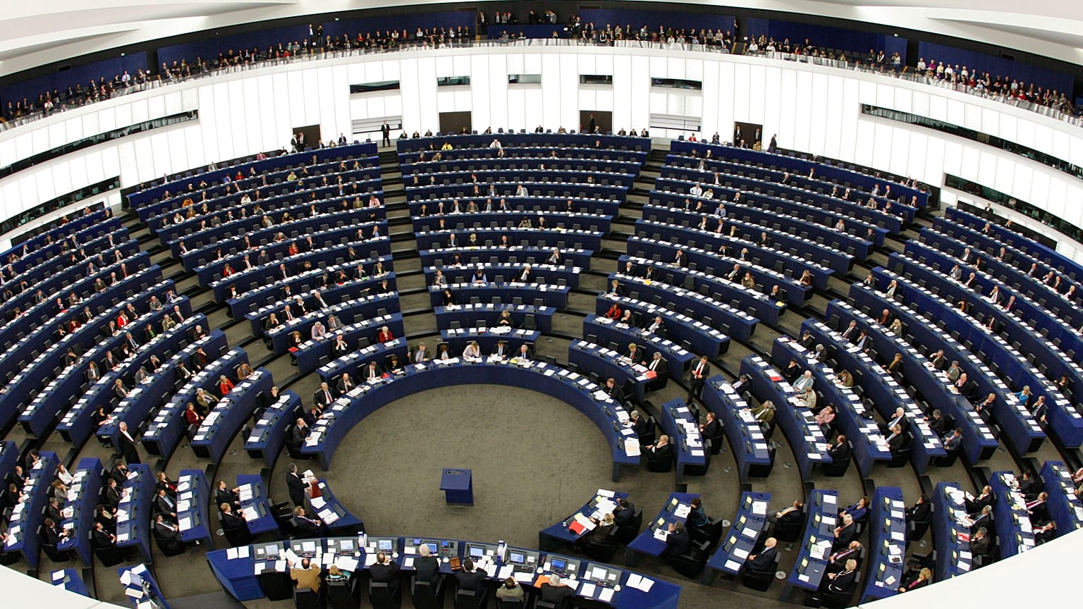 Archivo. Vista del Parlamento Europeo en Estrasburgo.
