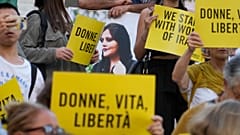 Le slogan "Les femmes, la vie, la liberté"