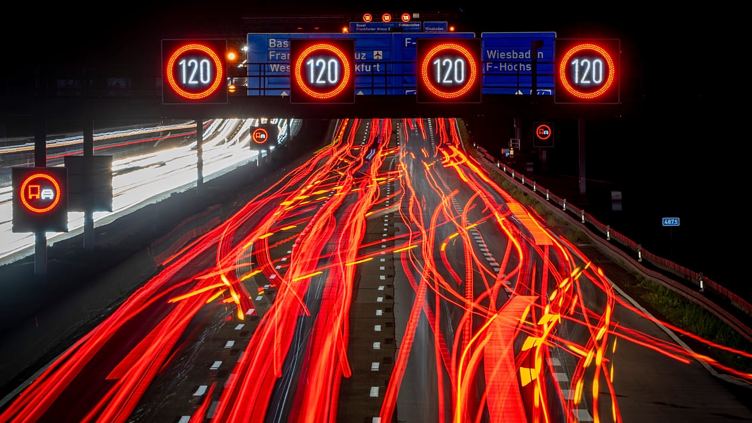 Eine Autobahn bei Frankfurt an diesem Donnerstag, 06.10.2022