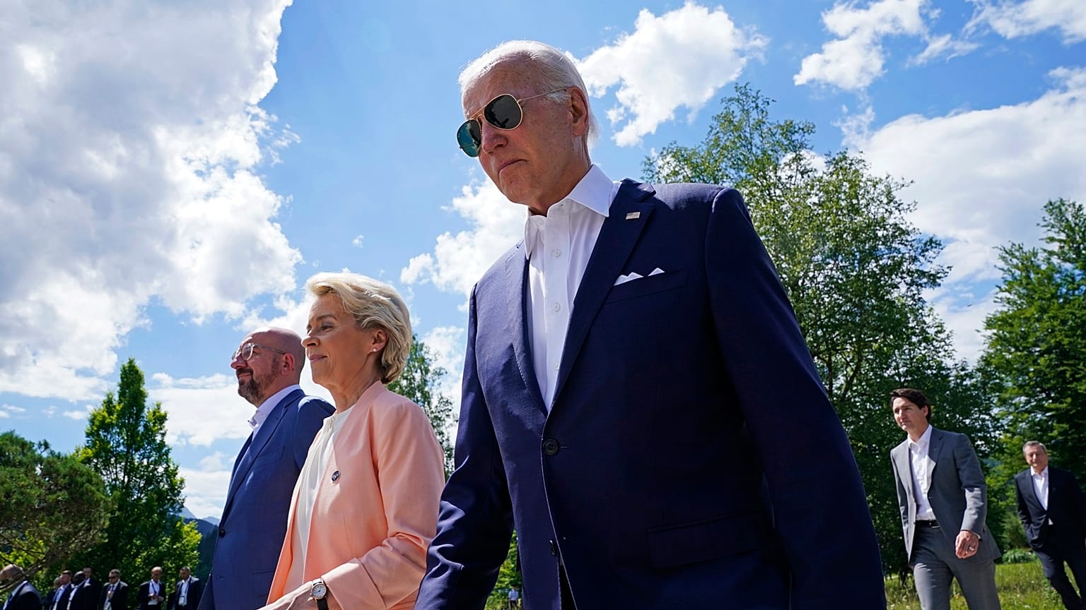 G7 leaders are designing a price cap to slash the Kremlin's oil revenues.