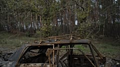 Kilőtt orosz autó az ukránok által visszafoglalt Limanban