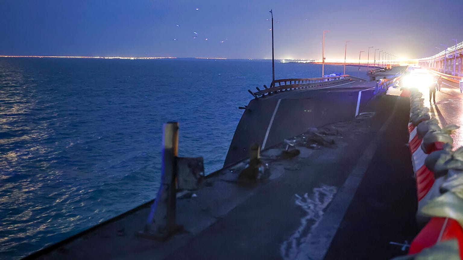 Krim-Brücke nach der Explosion vom 8. Oktober 2022