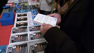 L'edizione francese dell'ultimo libro di Viola Ardone ("Oliva Denaro") al festival Italissimo