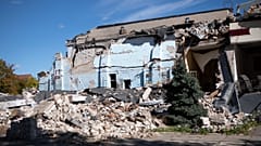 Ein zerstörtes Haus in Mykolajiw, im Süden der Ukraine.