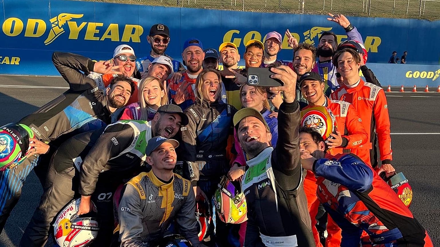 Les 22 pilotes après le dernier entraînement avant la course du 08 octobre 