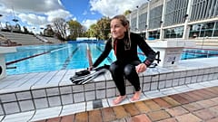 Swimmers at the Nogent Nautique Aquatic Center must now wear wetsuits as water dips to 19C.