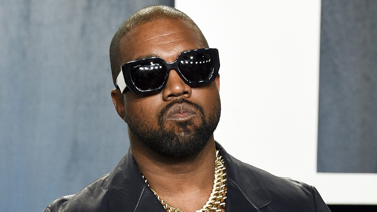A Ye néven is ismert rapper egy Beverly Hills-i partin
