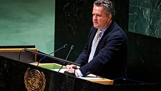 Serhii Kyslytsia, embajador de de Ucrania ante las Naciones Unidas, habla durante una reunión de la Asamblea General de las Naciones Unidas