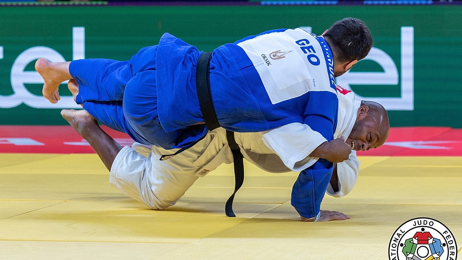 Jorge Fonseca e Ilia Sulamanidze no combate pelo bronze em Tashkent.