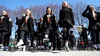 Ír tánc St. Patrick Napján. Képünk illusztráció
