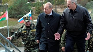 Президенты РФ и РБ Владимир Путин и Александр Лукашенко. Архивное фото