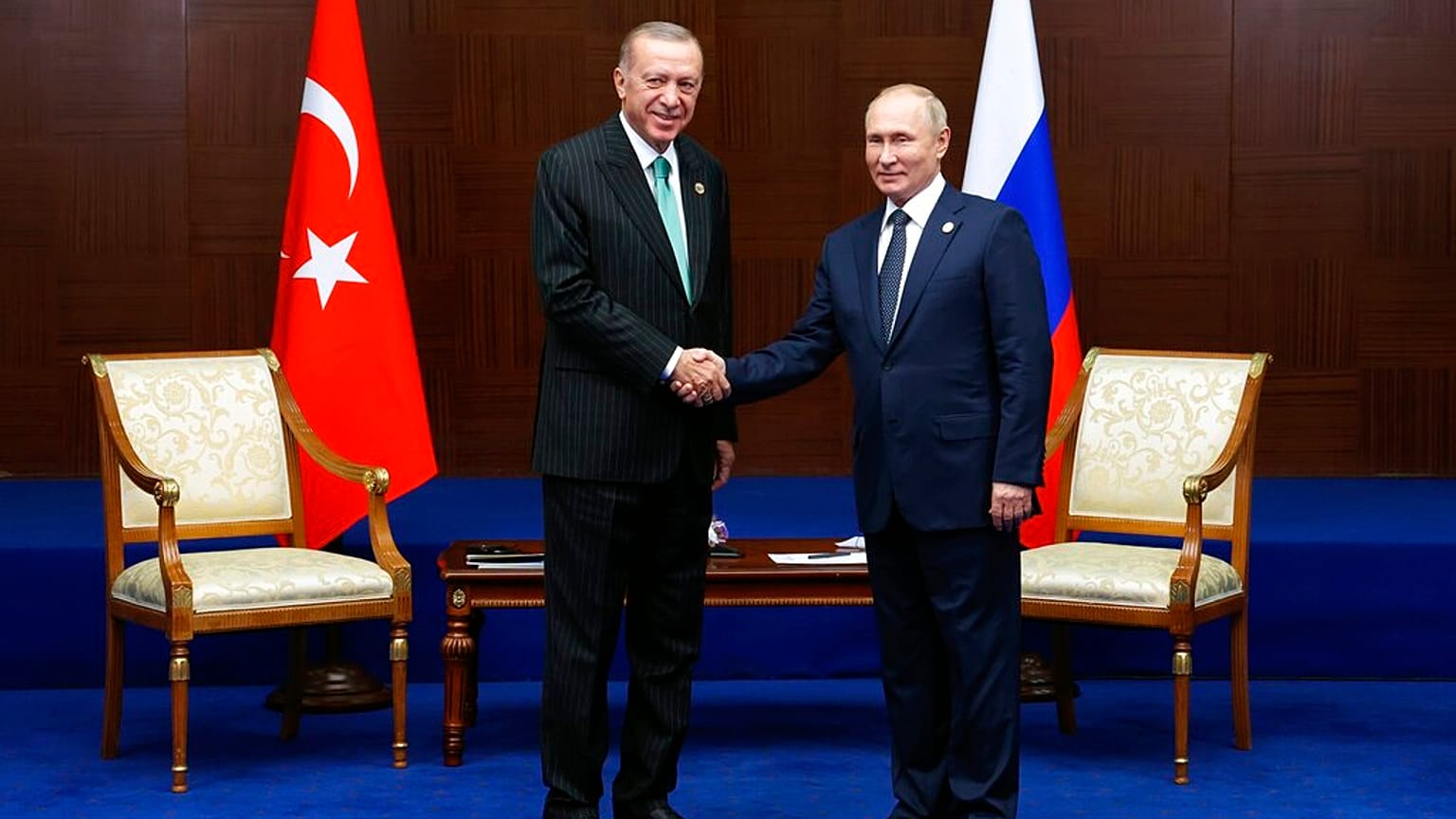 Der russische Präsident Wladimir Putin will direkt mit dem türkischen Staatschef Recep Tayyip Erdogan verhandeln.