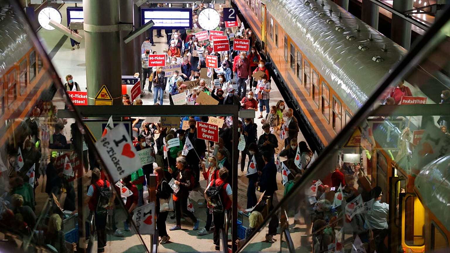 Proteste für die Fortführung des 9-Euro-Tickets in Berlin, 29. August 2022