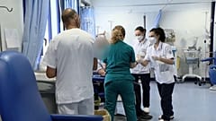 In Italien ist zurzeit die Hälfte der Arztstellen in den Notaufnahmen nicht besetzt.