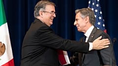 El canciller mexicano, Marcelo Ebrard, y el secretario de Estado estadounidense, Antony Blinken.