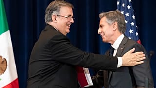 El canciller mexicano, Marcelo Ebrard, y el secretario de Estado estadounidense, Antony Blinken.