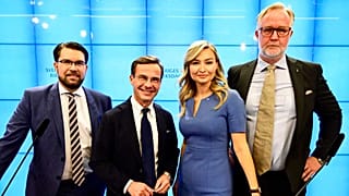 Soldan sağa: İsveç Demokratlar Partisi lideri Akesson, Muhafazakar Parti lideri Kristersson, Hristiyan Demokratlar lideri Busch ve Liberal Parti lideri Pehrson