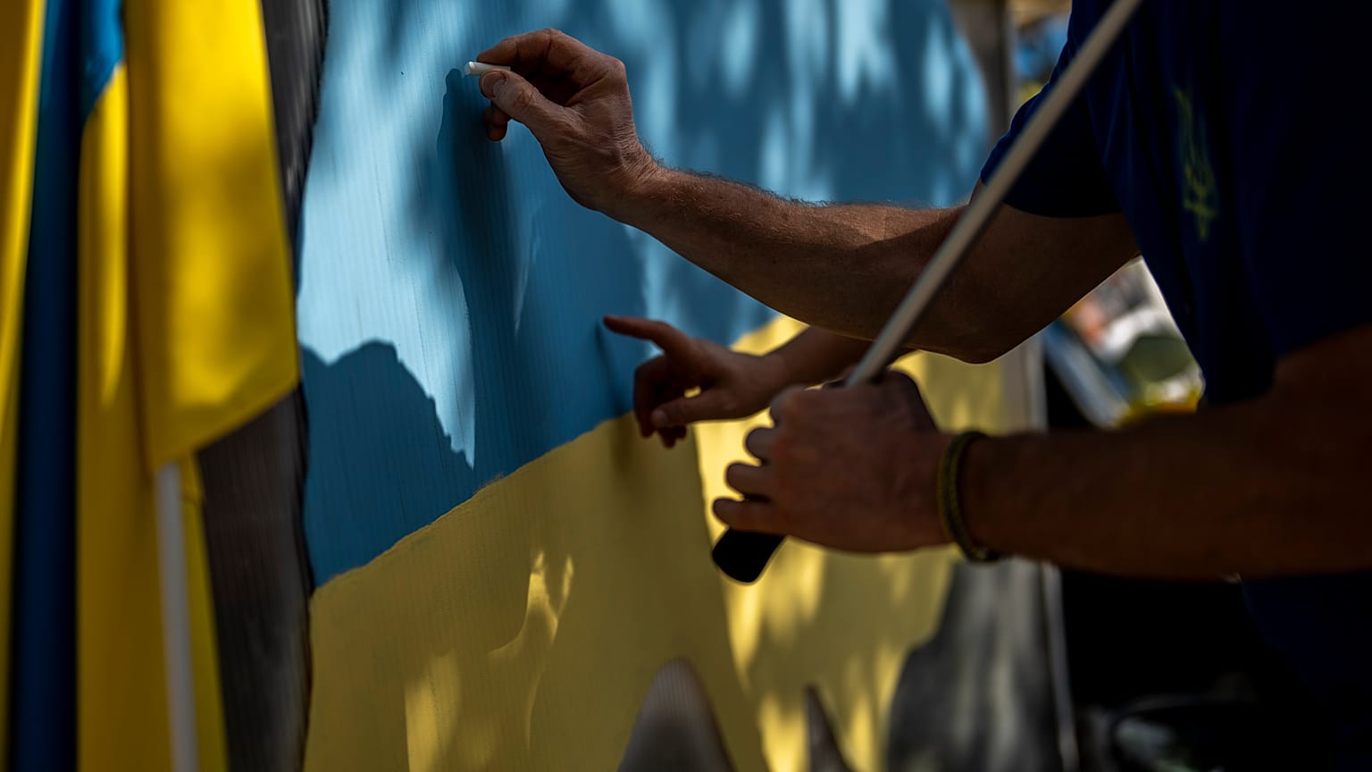 Акция против войны в Украине