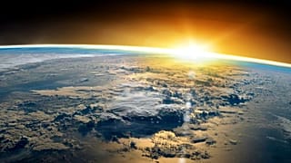 Researchers hope we could cool the earth by lspraying sun-blocking aerosols into the atmosphere. What has the UN said?