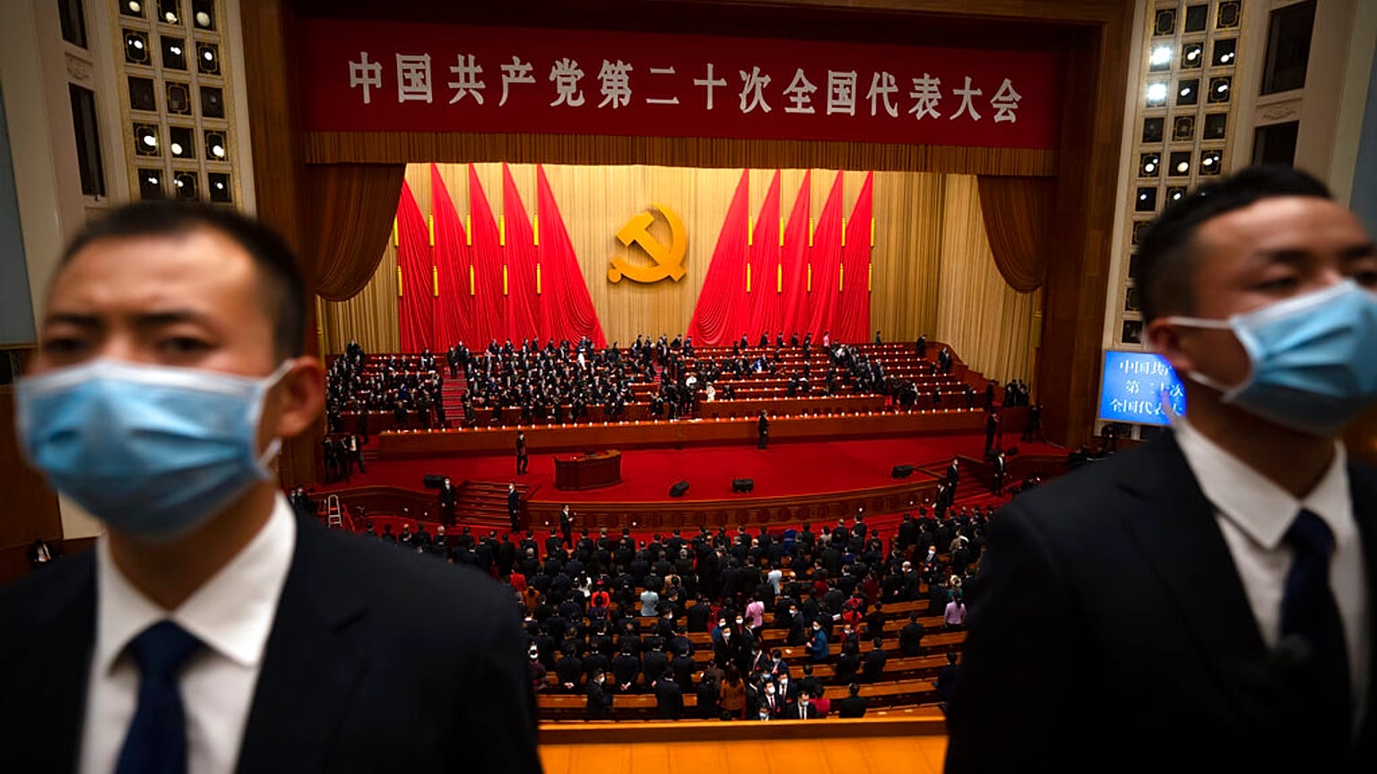 cerimonia di apertura del 20° Congresso nazionale del Partito Comunista al governo cinese presso la Grande Sala del Popolo a Pechino, domenica 16 ottobre 2022.