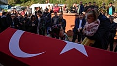 Bartın'ın Amasra ilçesinde devlete ait bir maden ocağında meydana gelen patlama sonrası hayatını kaybeden işçiler son yolculuklarına uğurlanıyor