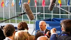 Josep Borrell in Luxemburg vor dem Beginn des Minister-Treffens