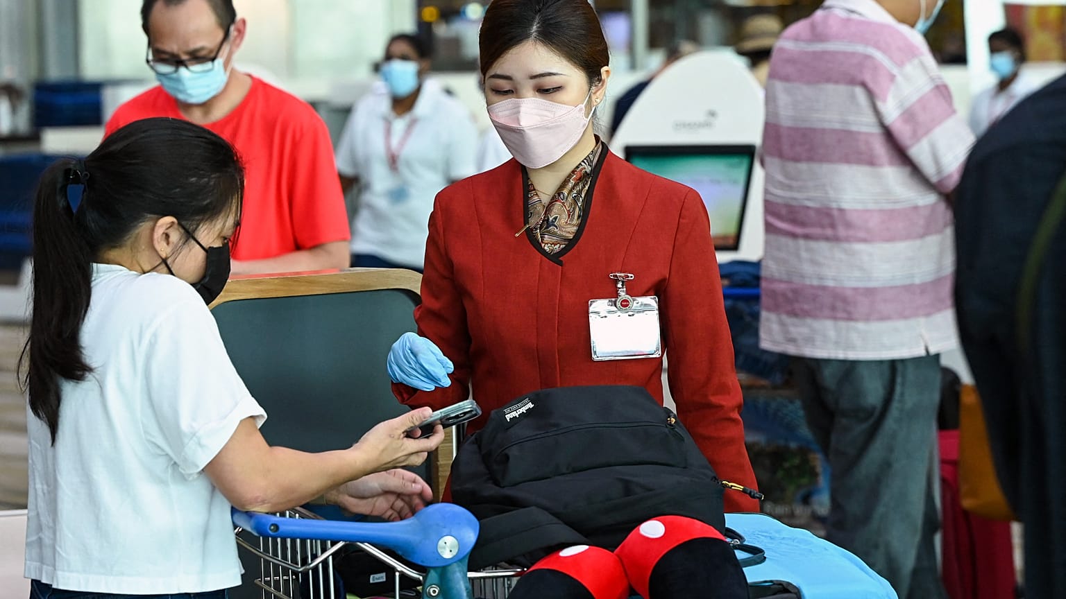 Singapur: Diğerlerinden daha bulaşıcı Covid-19 varyantı hızla yayılıyor