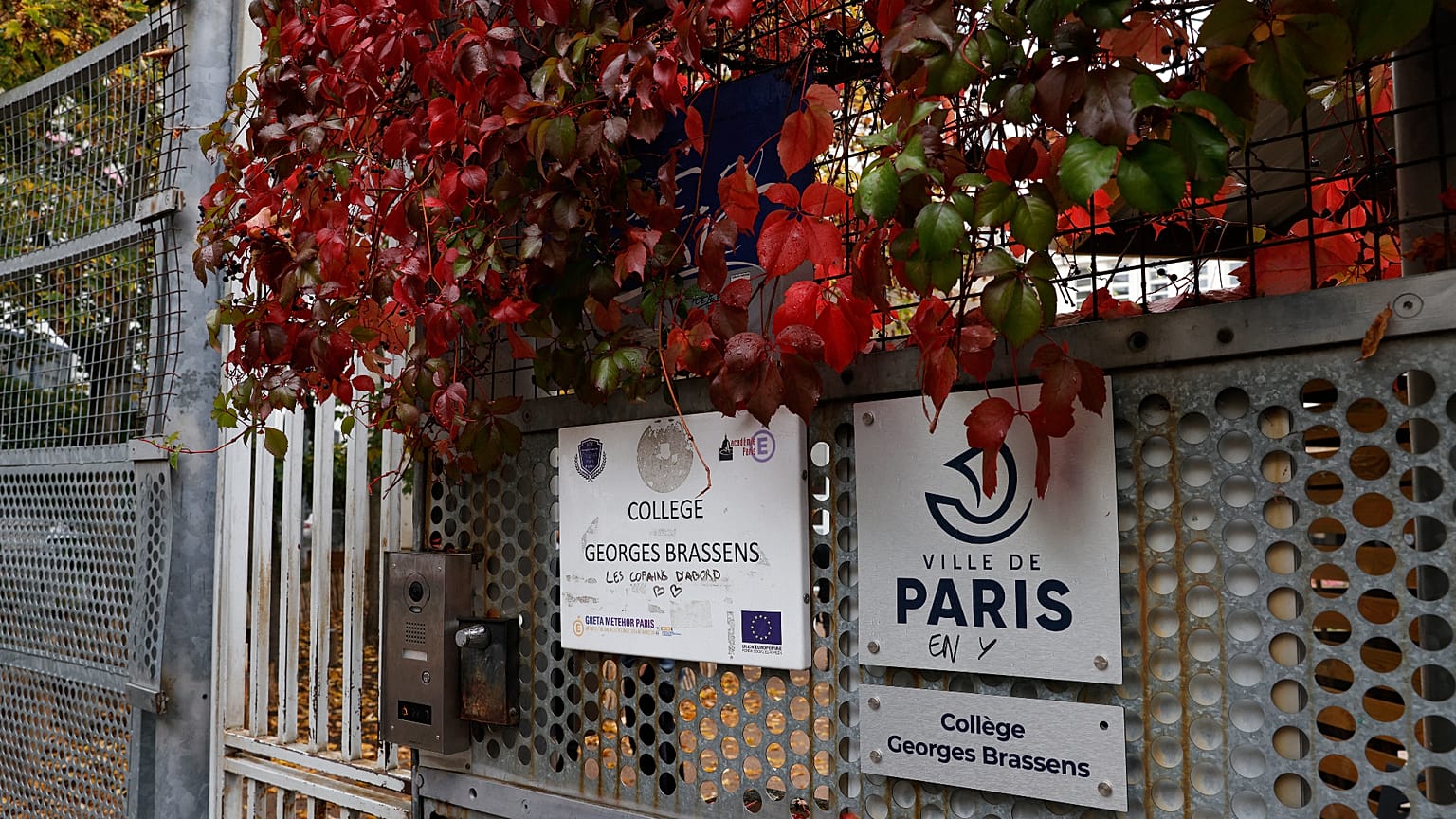 Le collège de la jeune Lola à Paris