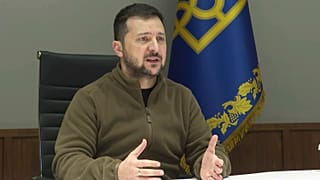 Volodimir Zelenszkij ukrán elnök egy videókonferencián vesz részt 2022. október 11-én