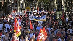 Streikende in Toulouse, mehrere Gewerkschaften hatten am Dienstag zu einem landesweiten Streik aufgerufen