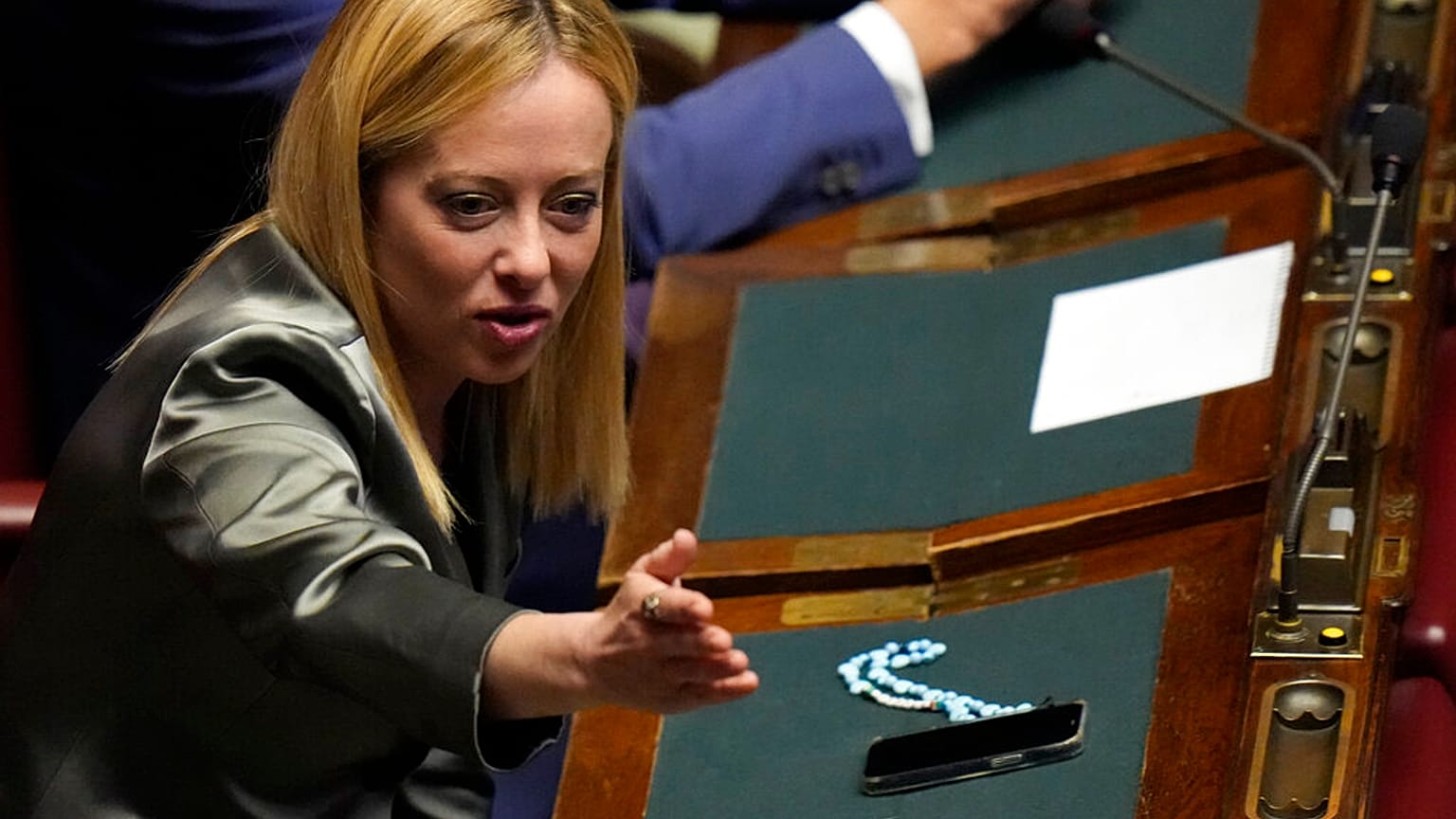 Nach Zoff mit Berlusconi: Giorgia Meloni wartet auf Regierungsauftrag