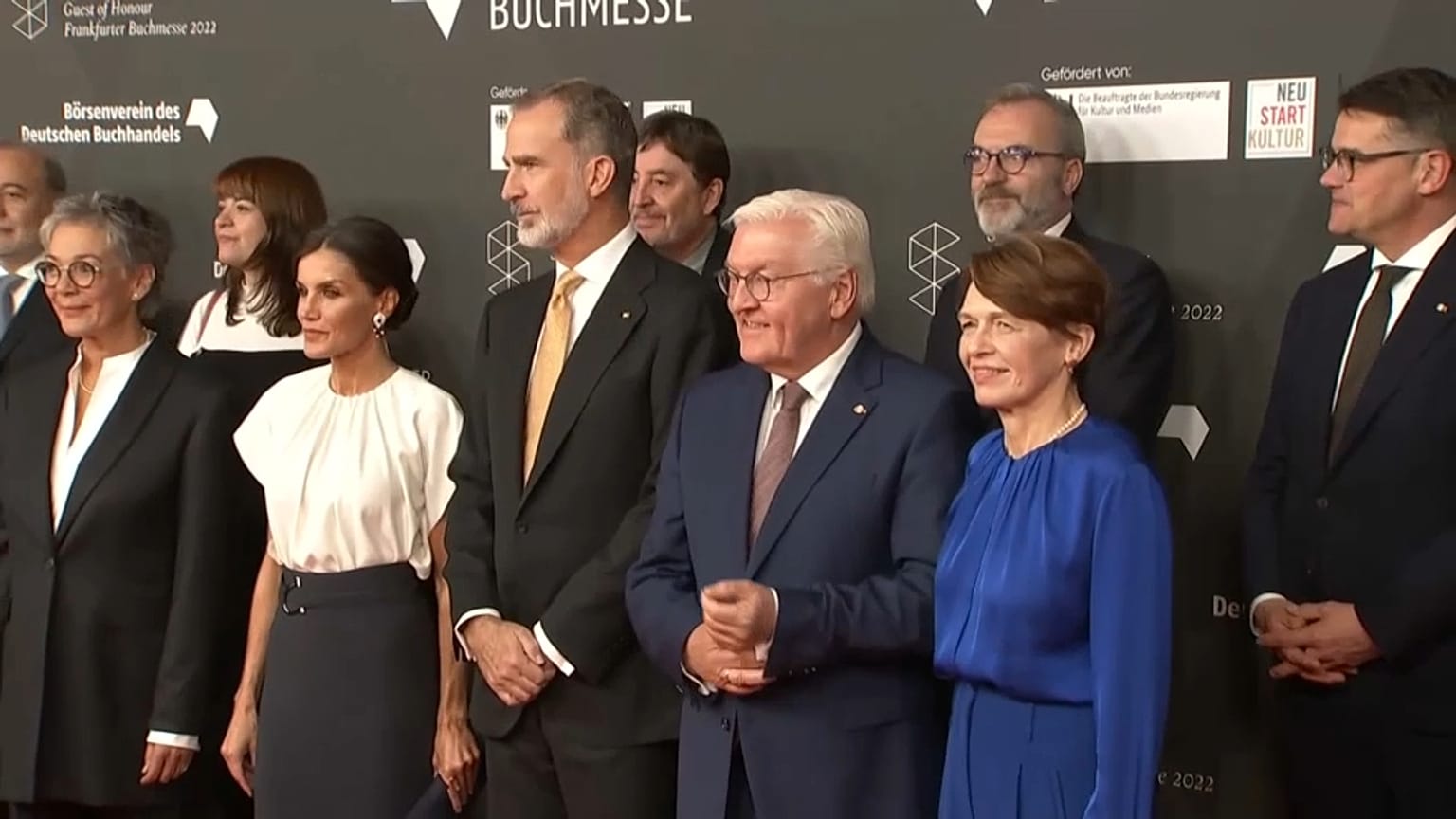 Los reyes de España, Felipe VI y Letizia, junto al presidente de Alemania Frank-Walter Steinmeier y su mujer, Elke Büdenbender