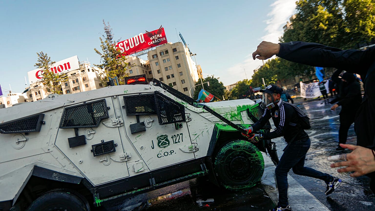 Протесты в Сантьяго