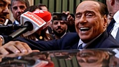 Silvio Berlusconi lässt die Männerfreundschaft zu Wladimir Putin offenbar wieder aufleben