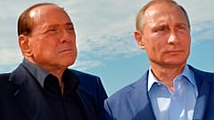 Arşiv -- Berlusconi ve Putin'in, Kırım Savaşı'nda hayatını kaybeden İtalyan askerler için dikilen anıtı ziyareti
