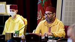 الملك محمد السادس وولي عهده الأمير مولاي الحسن