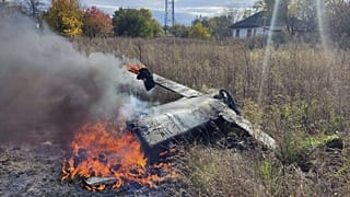 Ukrán légvédelem által lelőtt orosz rakéta az északi Csernihivben