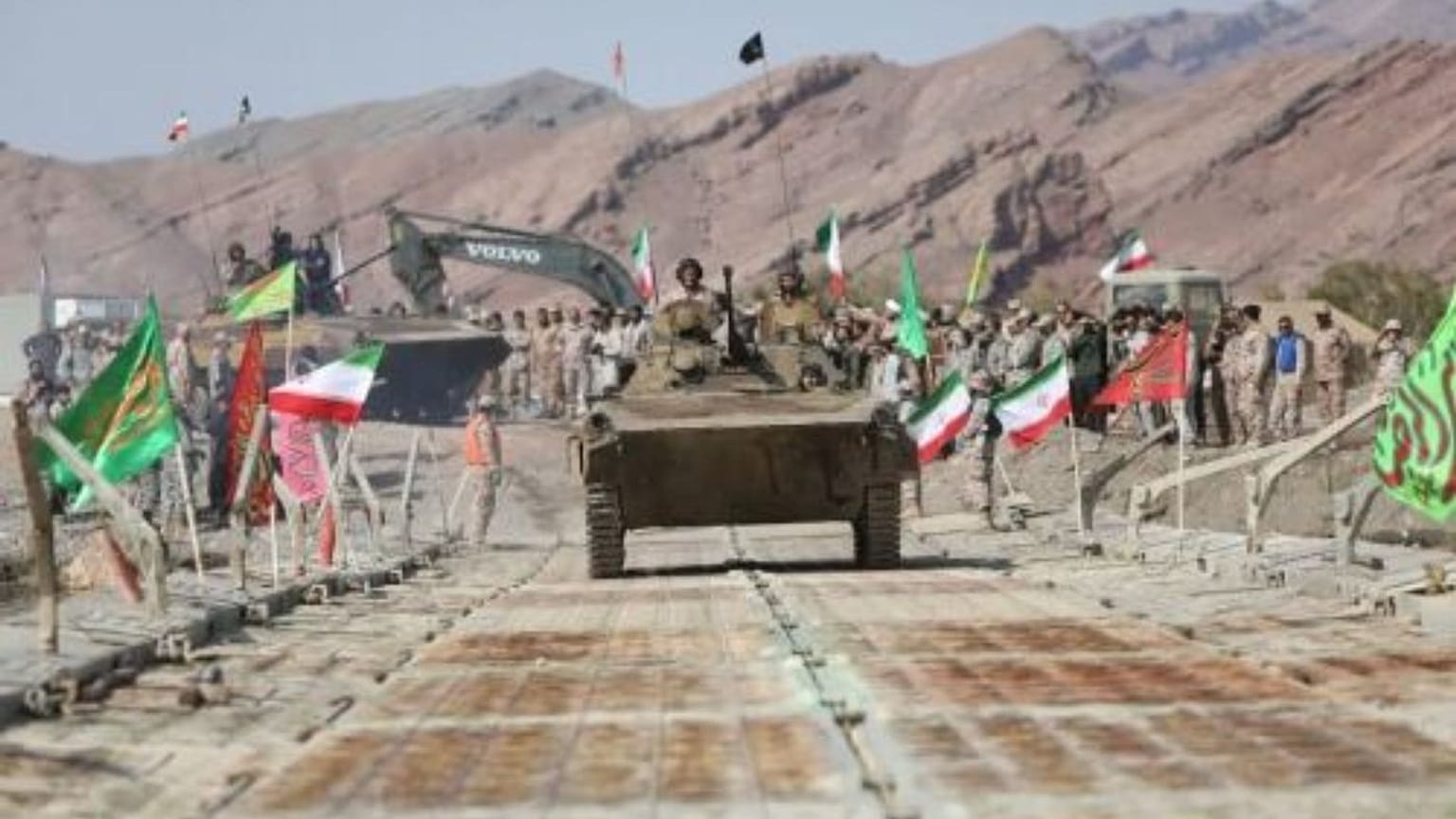 رزمایش نیروی زمینی سپاه پاسداران در منطقه عمومی ارس