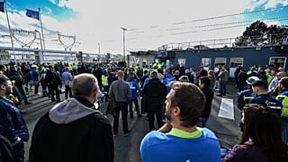 Grève devant la centrale nucléaire de Gravelines, France, le 20 octobre 2022