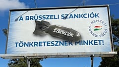 Szankcióellenes plakát Budapesten