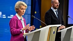 Урсула фон дер Ляйен и Шарль Мишель на саммите ЕС