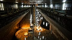 İkinci Dünya Savaşı'nda sığınak olarak kullanılan Salina Turda tuz madeni turistik merkeze çevrilmiş