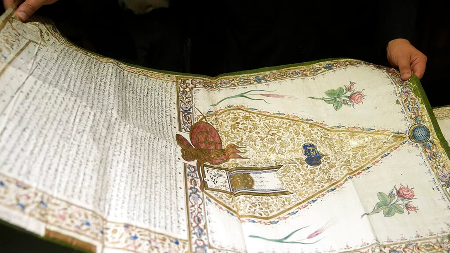 Yunanistan'daki manastırda bulunan eserler Osmanlı dönemine ışık tutuyor