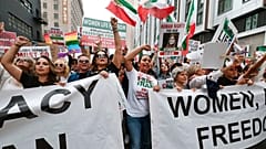 Berlin: Solidarität mit der Protestbewegung im Iran