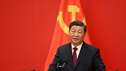 Xi Jinping lors de la cérémonie clôture du XXème Congrès du Parti Communiste Chinois