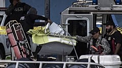 Bergung von Flugzeugteilen vor der Küste von Costa Rica nach Absturz der Maschine von McFit-Gründer Rainer Schailler