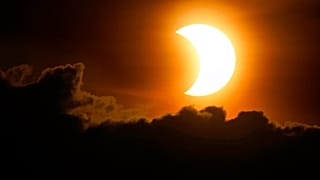 Partielle Sonnenfinsternis im Juni 2021 über New York