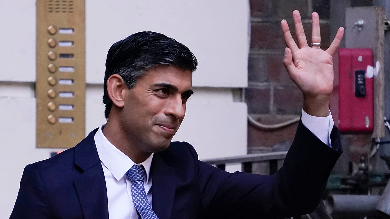Rishi Sunak na sede do Partido Conservador
